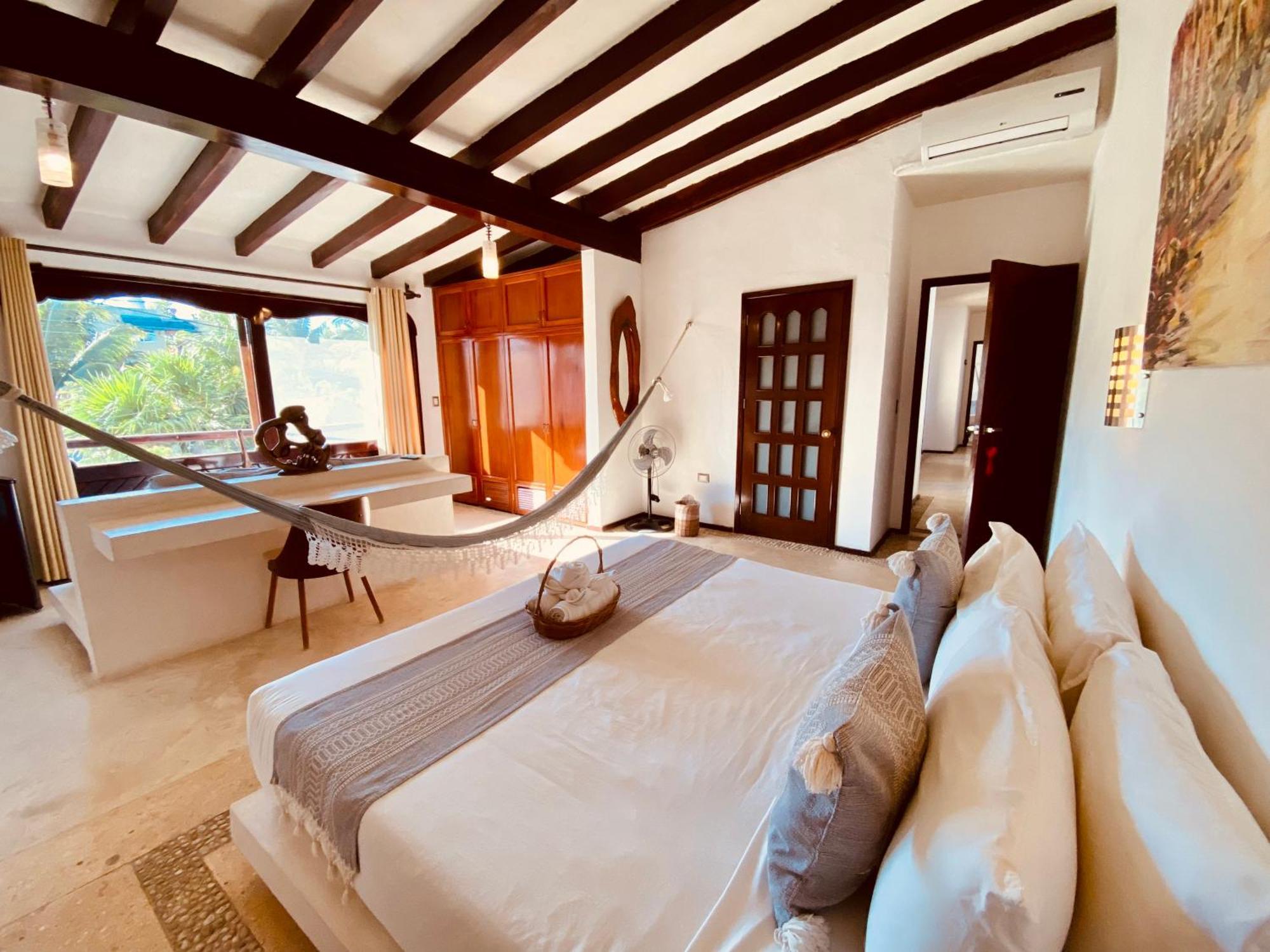 Ti - Adults Only Hotel
